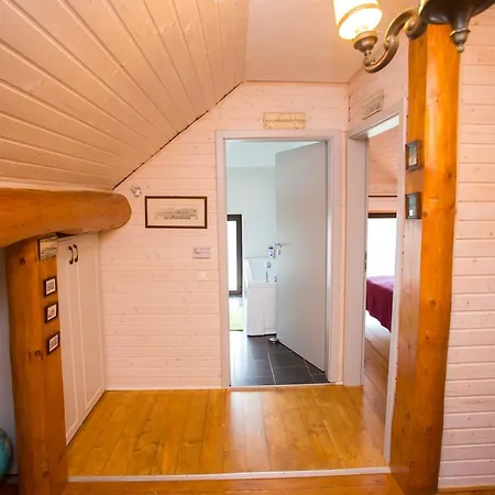 Holiday home Wolf's House